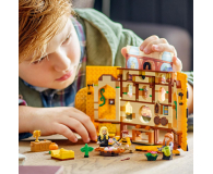 LEGO Harry Potter™ 76412 Flaga Hufflepuffu™ - 1091328 - zdjęcie 9